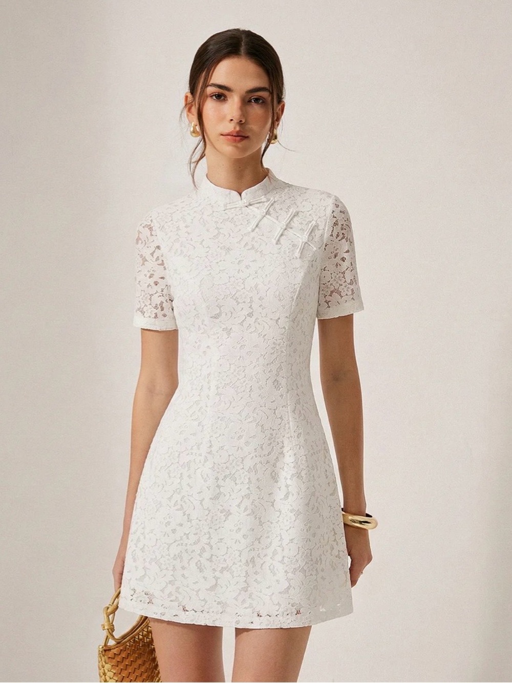 Commense Elegant White Lace Short Sleeve Dress M NWT